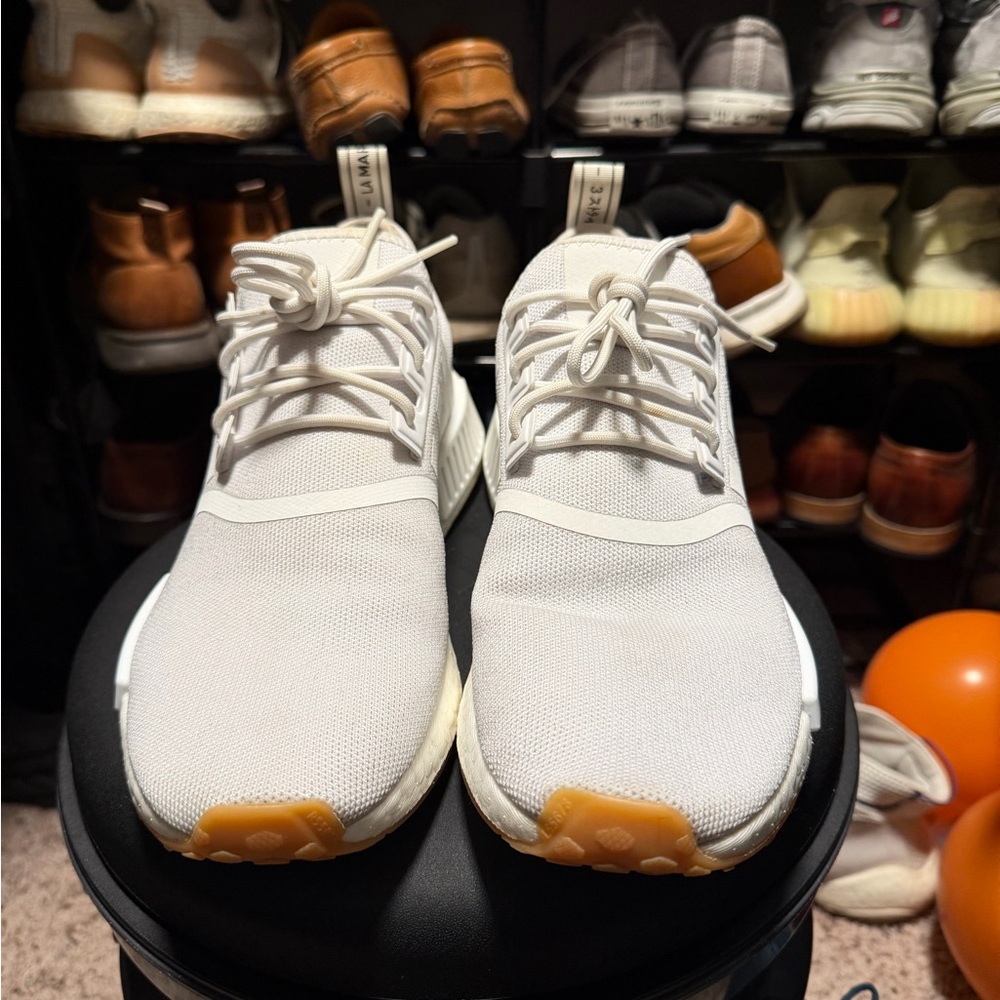 Adidas NMD R1 - Picture 2 of 7